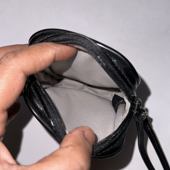 Vintage coach wristlet - Picture 5 of 9